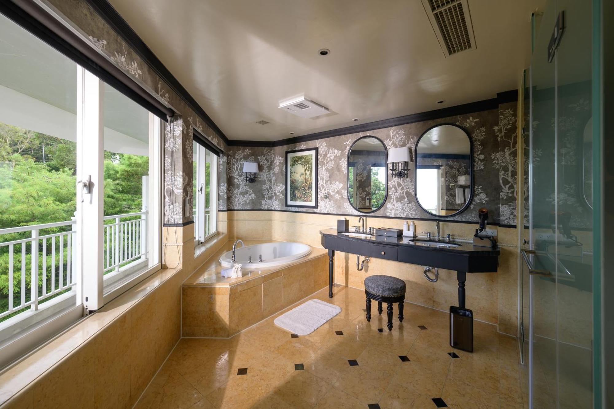 Hualien Farglory Hotel Yanliau Стая снимка A bathroom in a hotel